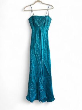 Vintage Y2K Morgan and Co. Blue Beaded Prom Dress Long Formal Gown Size 5/6